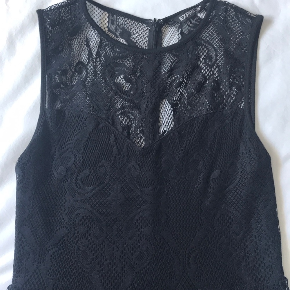Express- LBD - Picture 4 of 4